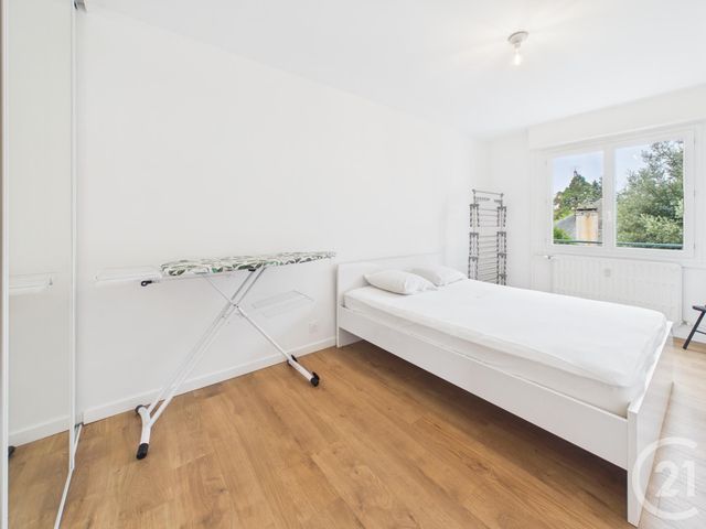 Appartement F3 bis à vendre - 4 pièces - 77.45 m2 - CHARTRES - 28 - CENTRE - Century 21 Maitrejean Immobilier