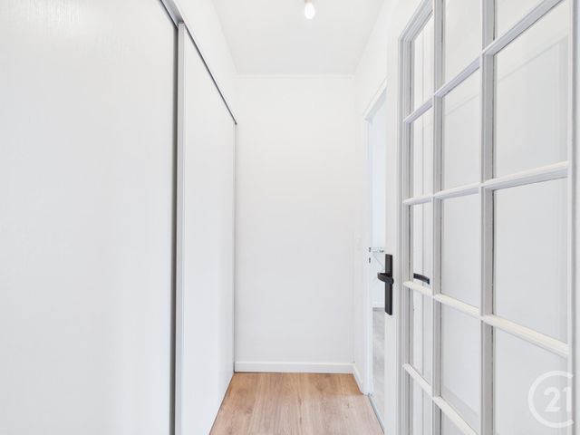 Appartement F3 bis à vendre - 4 pièces - 77.45 m2 - CHARTRES - 28 - CENTRE - Century 21 Maitrejean Immobilier