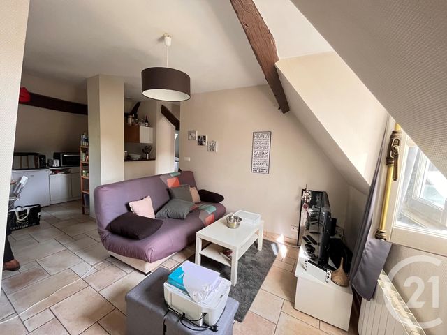Appartement F2 à vendre - 2 pièces - 41.5 m2 - CHARTRES - 28 - CENTRE - Century 21 Maitrejean Immobilier