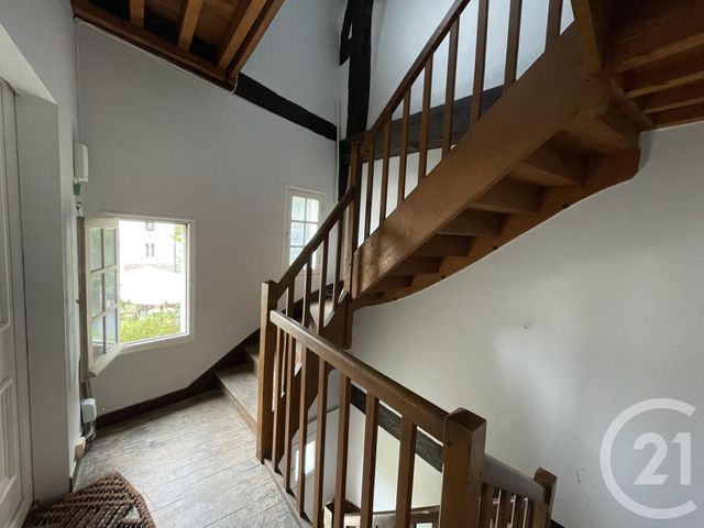 Appartement F2 à vendre - 2 pièces - 41.5 m2 - CHARTRES - 28 - CENTRE - Century 21 Maitrejean Immobilier