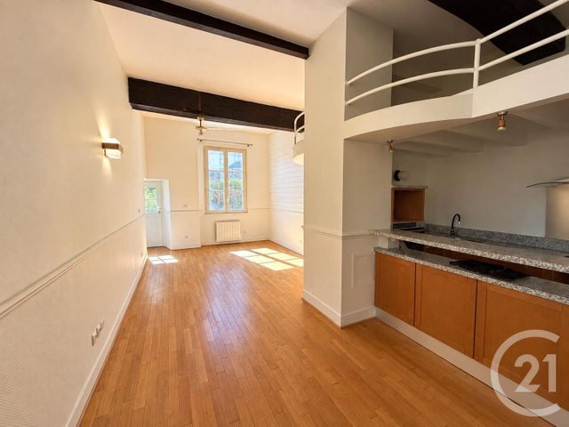 Appartement F3 à louer - 3 pièces - 56.92 m2 - CHARTRES - 28 - CENTRE - Century 21 Maitrejean Immobilier
