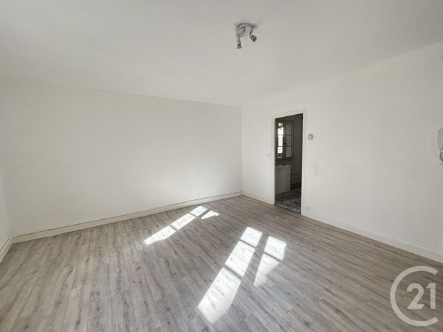 Appartement F1 à louer - 1 pièce - 35.26 m2 - CHARTRES - 28 - CENTRE - Century 21 Maitrejean Immobilier