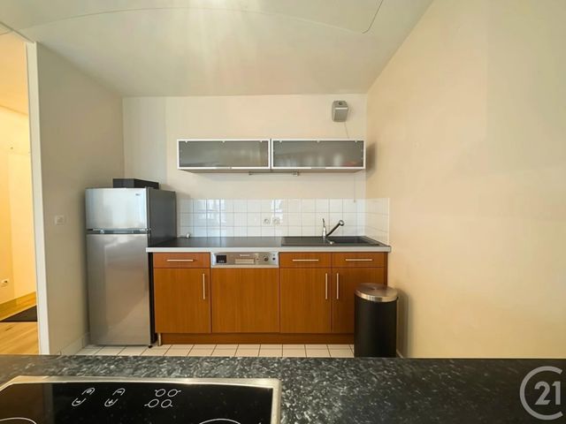 Appartement T3 à louer - 2 pièces - 61.86 m2 - CHARTRES - 28 - CENTRE - Century 21 Maitrejean Immobilier