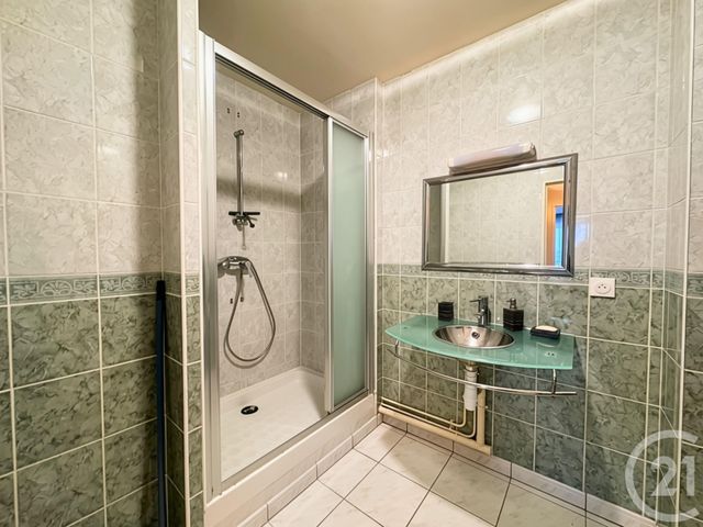 Appartement T3 à louer - 2 pièces - 61.86 m2 - CHARTRES - 28 - CENTRE - Century 21 Maitrejean Immobilier