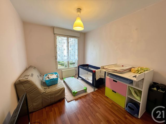 Appartement F4 à louer - 4 pièces - 103.0 m2 - CHARTRES - 28 - CENTRE - Century 21 Maitrejean Immobilier