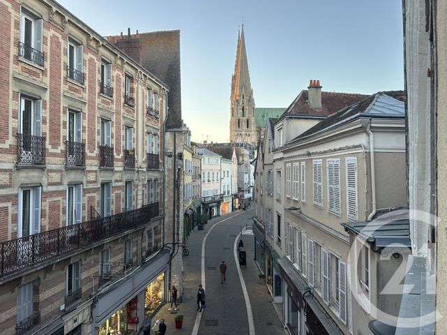 Appartement T4 à vendre - 4 pièces - 71.59 m2 - CHARTRES - 28 - CENTRE - Century 21 Maitrejean Immobilier