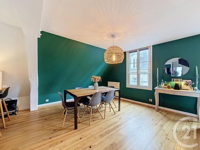 Appartement T4 à vendre - 4 pièces - 71.59 m2 - CHARTRES - 28 - CENTRE - Century 21 Maitrejean Immobilier