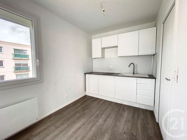 Appartement Studio à vendre - 1 pièce - 30.14 m2 - CHARTRES - 28 - CENTRE - Century 21 Maitrejean Immobilier