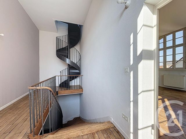 Appartement Triplex à vendre - 4 pièces - 103.89 m2 - CHARTRES - 28 - CENTRE - Century 21 Maitrejean Immobilier