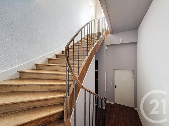 Appartement Triplex à vendre - 4 pièces - 103.89 m2 - CHARTRES - 28 - CENTRE - Century 21 Maitrejean Immobilier