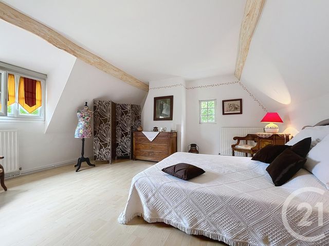 Afficher la photo en grand maison à vendre - 7 pièces - 195.0 m2 - CHARTRES - 28 - CENTRE - Century 21 Maitrejean Immobilier